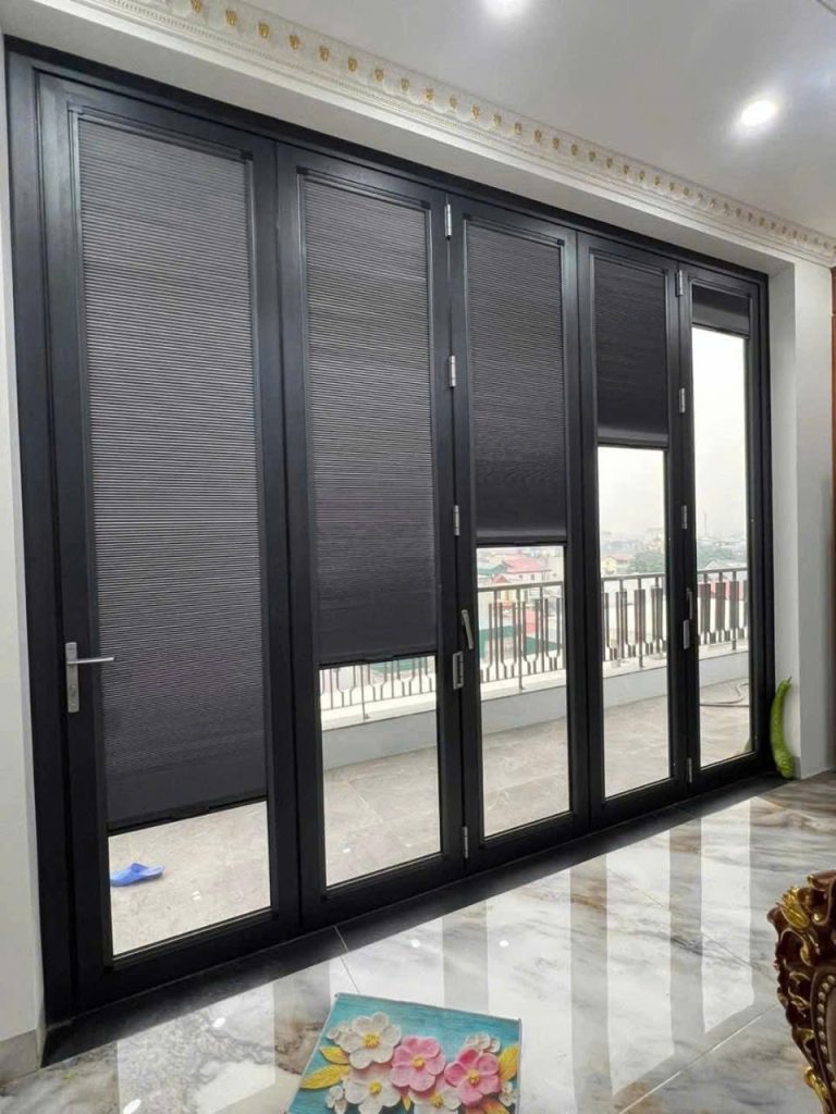 Rèm Tổ Ong Ngăn Lạnh Làm Mát Không Gian